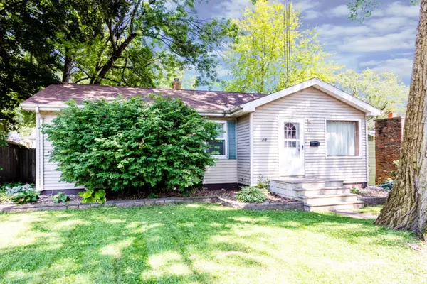 923 Wolcott Avenue, St. Joseph, MI 49085