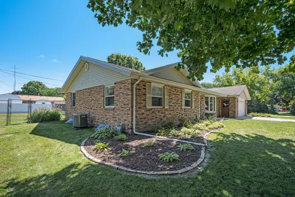 Stevensville, MI 49127,5981 Demorrow Road