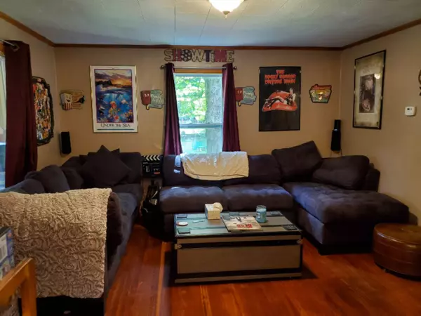 Sturgis, MI 49091,312 1/2 S Clay