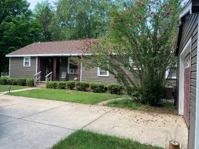 5722 2nd Street, Mears, MI 49436