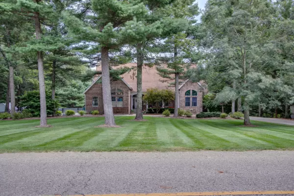 7646 Wiczer Drive, Whitehall, MI 49461