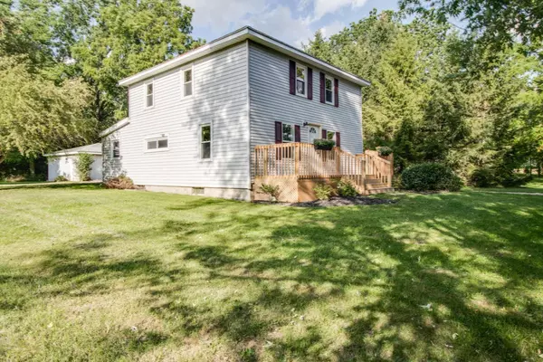 Marshall, MI 49068,853 River Road