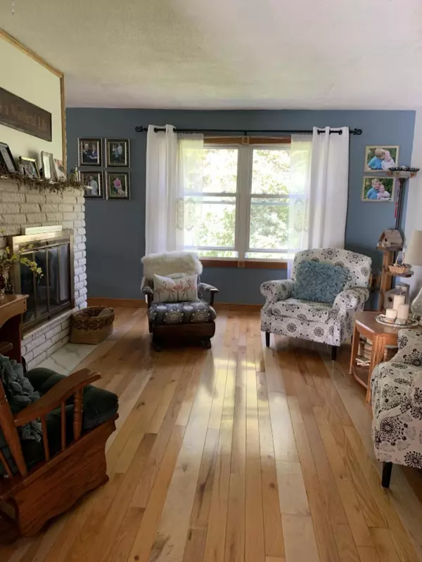 Hart, MI 49420,571 N 88th Avenue