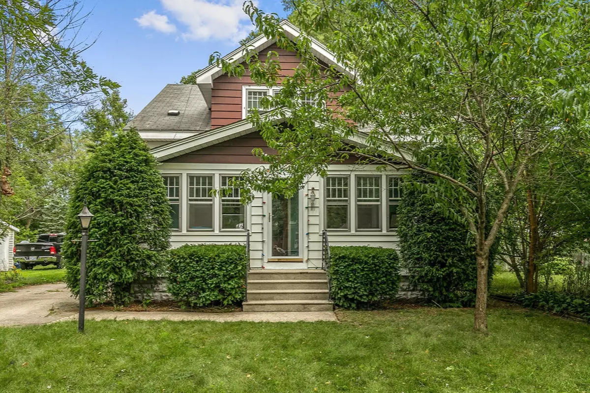 Holland, MI 49423,203 E 37th Street