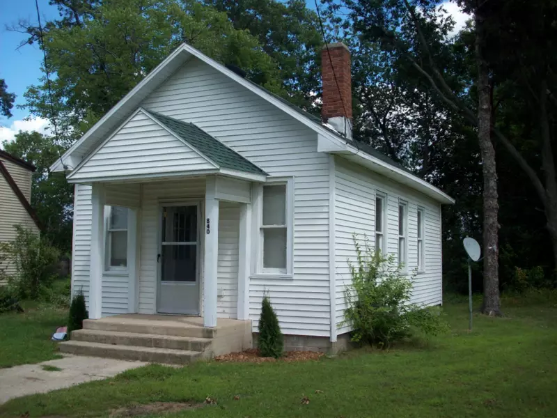 840 Oak Street, Baldwin, MI 49304