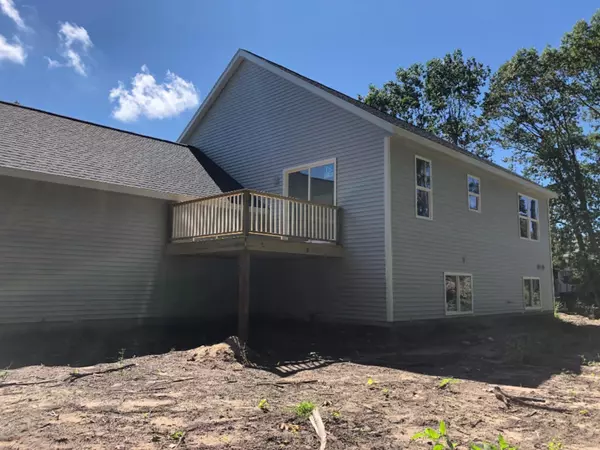 Holland, MI 49424,13245 Sequoia Street