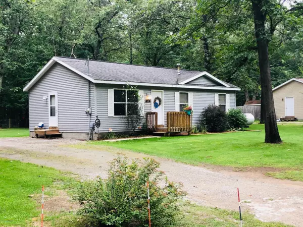 Twin Lake, MI 49457,108 E Baker Street