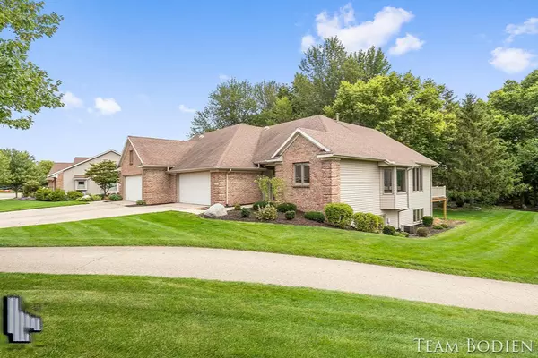 Hudsonville, MI 49426,1636 Laramy Lane #15