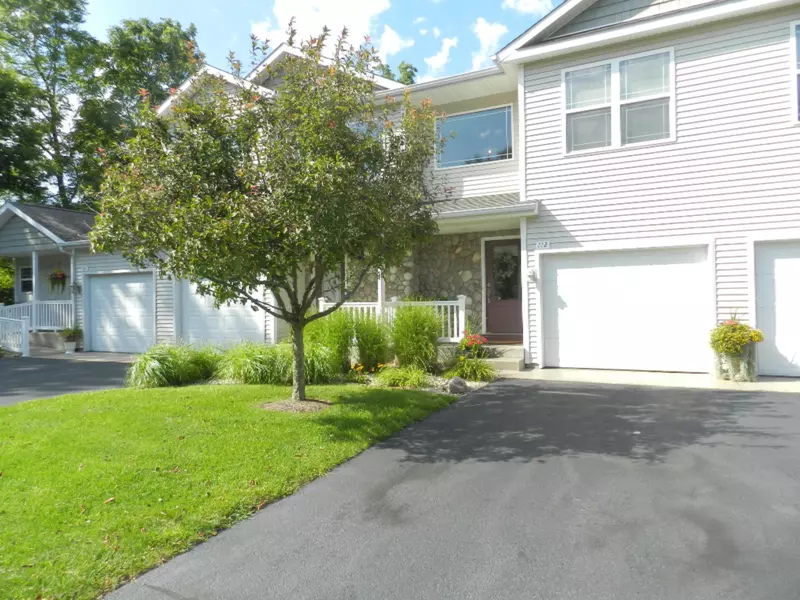 112 Starr Road, Plainwell, MI 49080