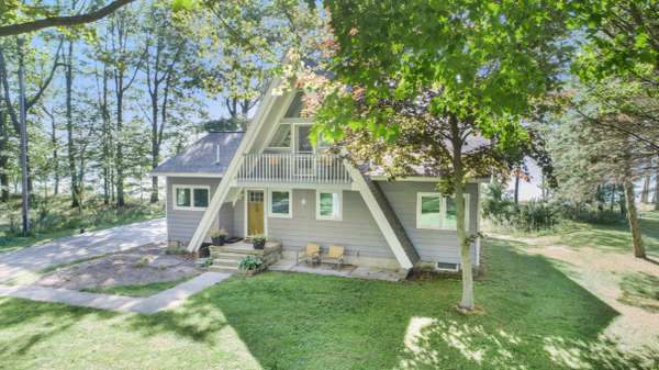 7645 N Old Channel Trail, Montague, MI 49437