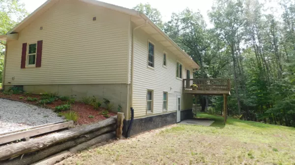 Newaygo, MI 49337,6477 Centerline Road