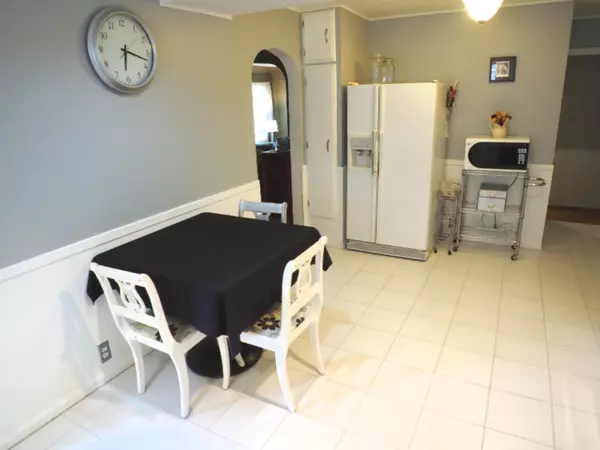 Wayland, MI 49348,208 Forrest Street