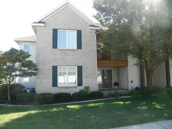 3154 W Crystal Waters #6, Holland, MI 49424