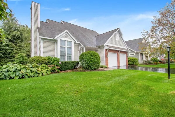 Holland, MI 49423,332 Hunters Run Circle