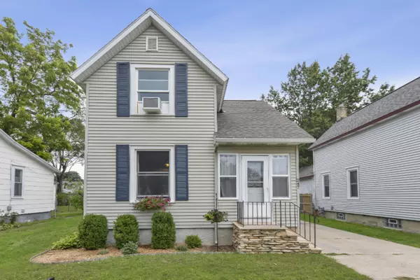 Holland, MI 49423,247 W 15th Street