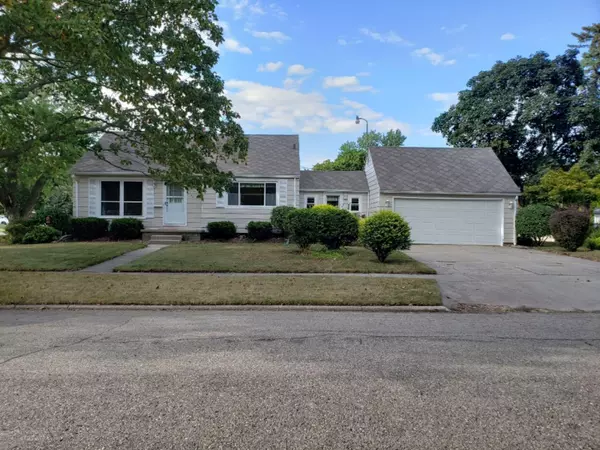 3338 sylvan Road, Lansing, MI 48917