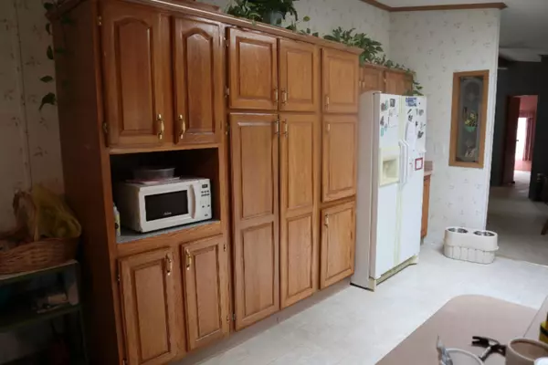 Shelby, MI 49455,300 Hawley Street