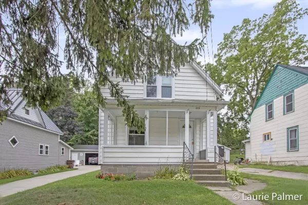 Ionia, MI 48846,625 Hackett Street