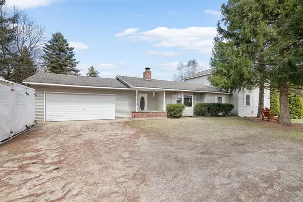 Howard City, MI 49329,8419 E 98th Street