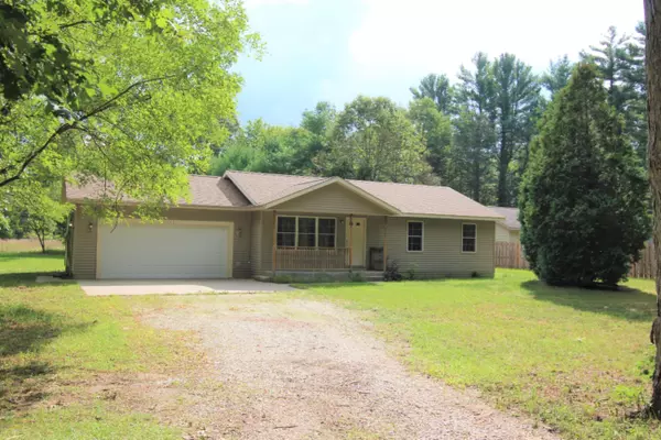 2770 Pillon Road, Twin Lake, MI 49457