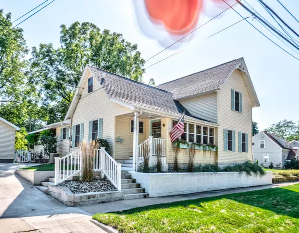 South Haven, MI 49090,744 Conger Street