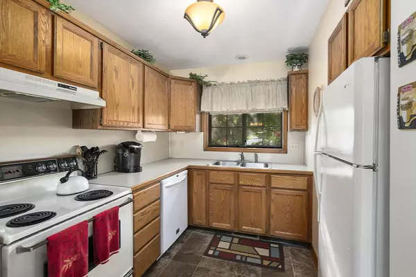 Holland, MI 49423,807 Harvest Drive