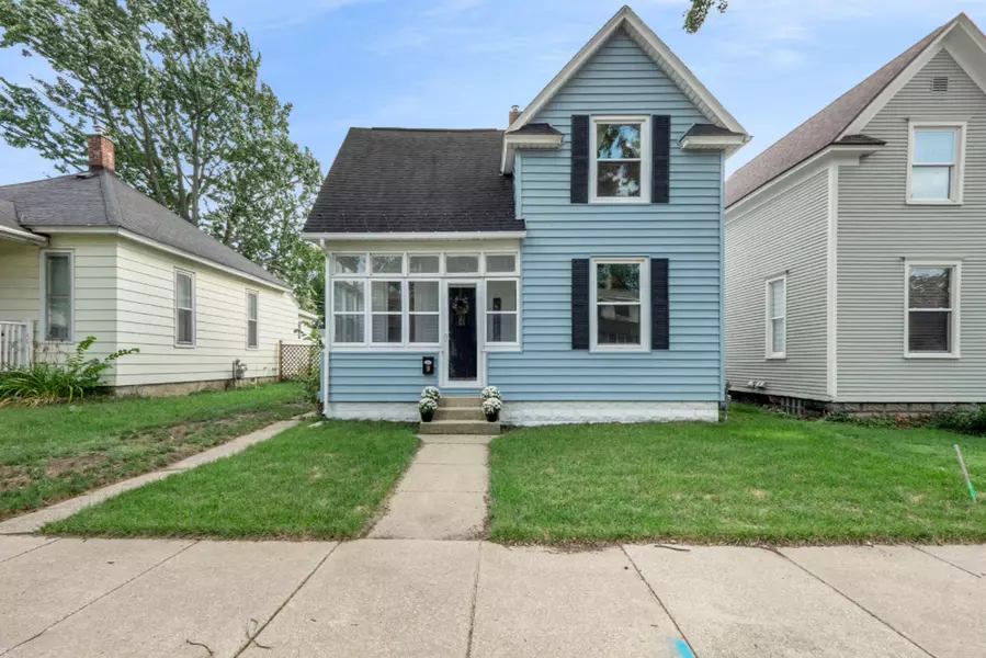 18 W 19th Street, Holland, MI 49423