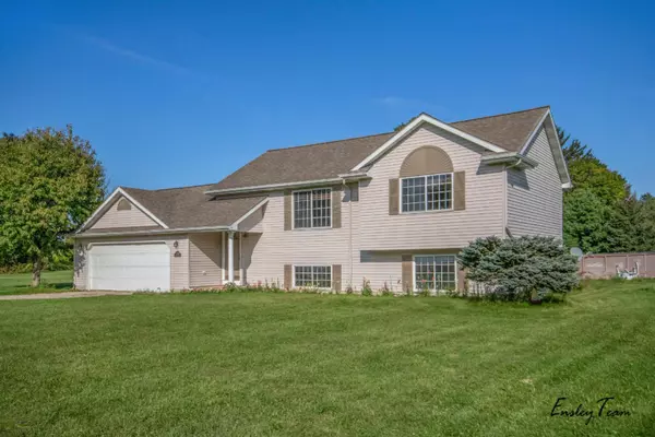 Cedar Springs, MI 49319,16364 Outback Drive