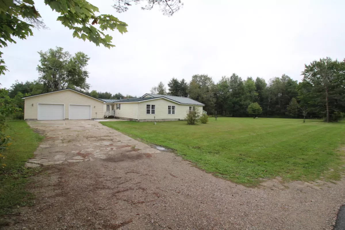 Mcbain, MI 49657,8986 W Falmouth Road