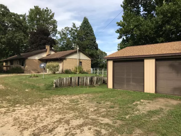 Gobles, MI 49055,26131 M-40