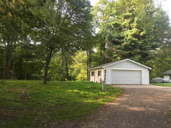 76653 11th Avenue, South Haven, MI 49090