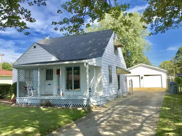 912 E Hatch Street, Sturgis, MI 49091