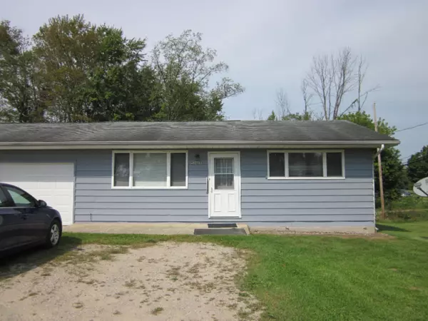 50663 W Red Arrow Highway, Lawrence, MI 49064