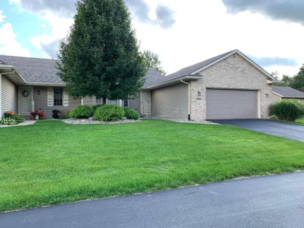 407 Falcon Drive #10, Wayland, MI 49348