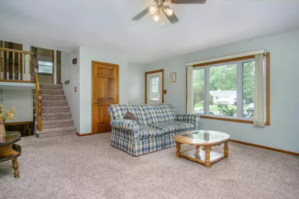 Holland, MI 49423,129 Birchwood Avenue