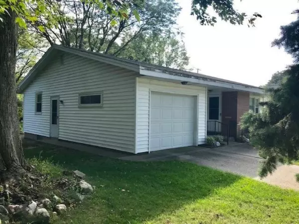 Holland, MI 49423,276 W 28th Street