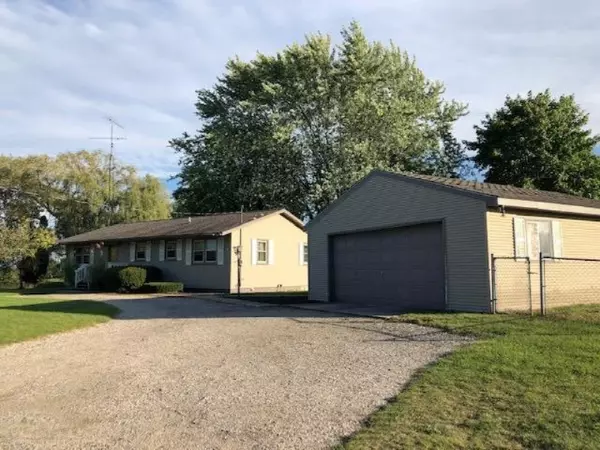 2467 W Kinney Road, Ludington, MI 49431