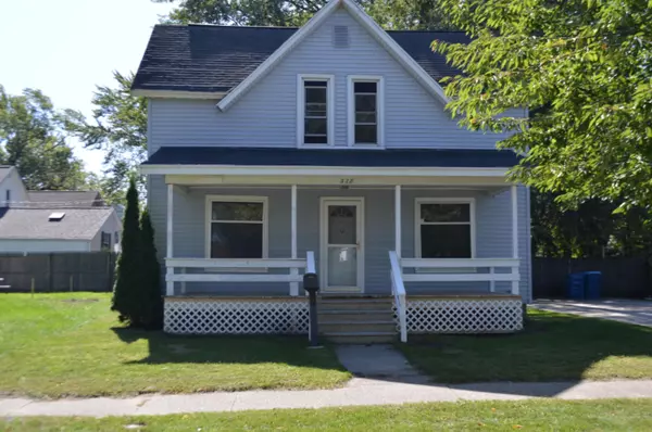 528 Elliott Avenue, Grand Haven, MI 49417