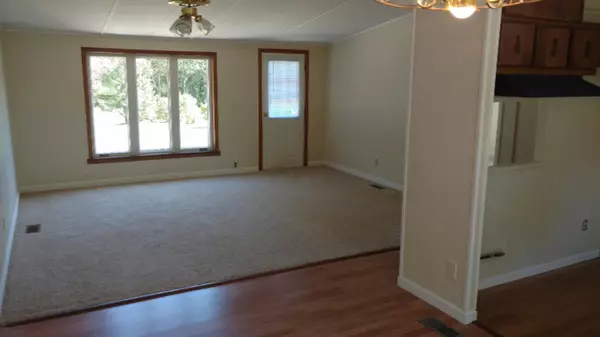Three Rivers, MI 49093,59416 Steiner Drive