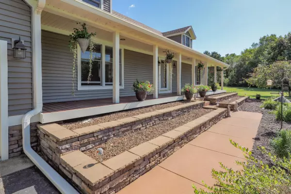 South Haven, MI 49090,397 65th Street