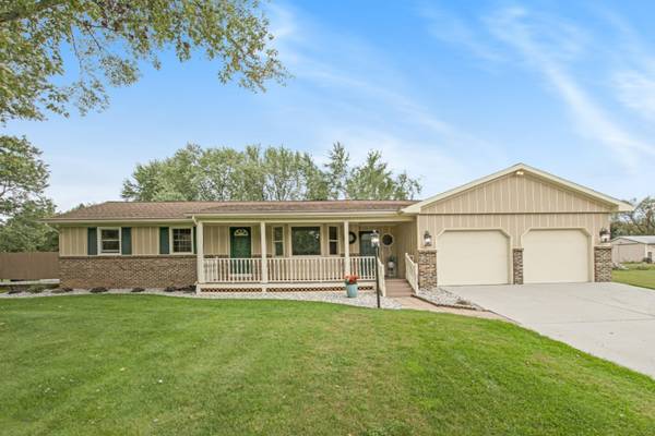 8050 84th SE Street, Caledonia, MI 49316