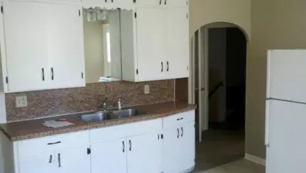 Holland, MI 49423,51 E 15th Street