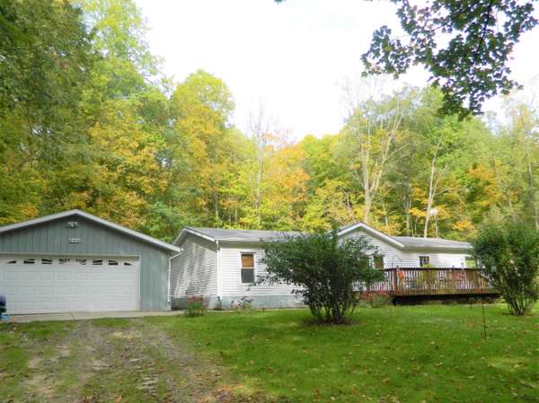 8496 Bluewater Highway, Saranac, MI 48881