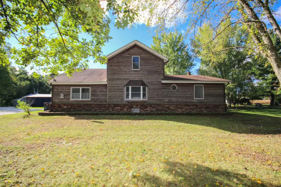 15141 Floating Bridge Road, Three Rivers, MI 49093