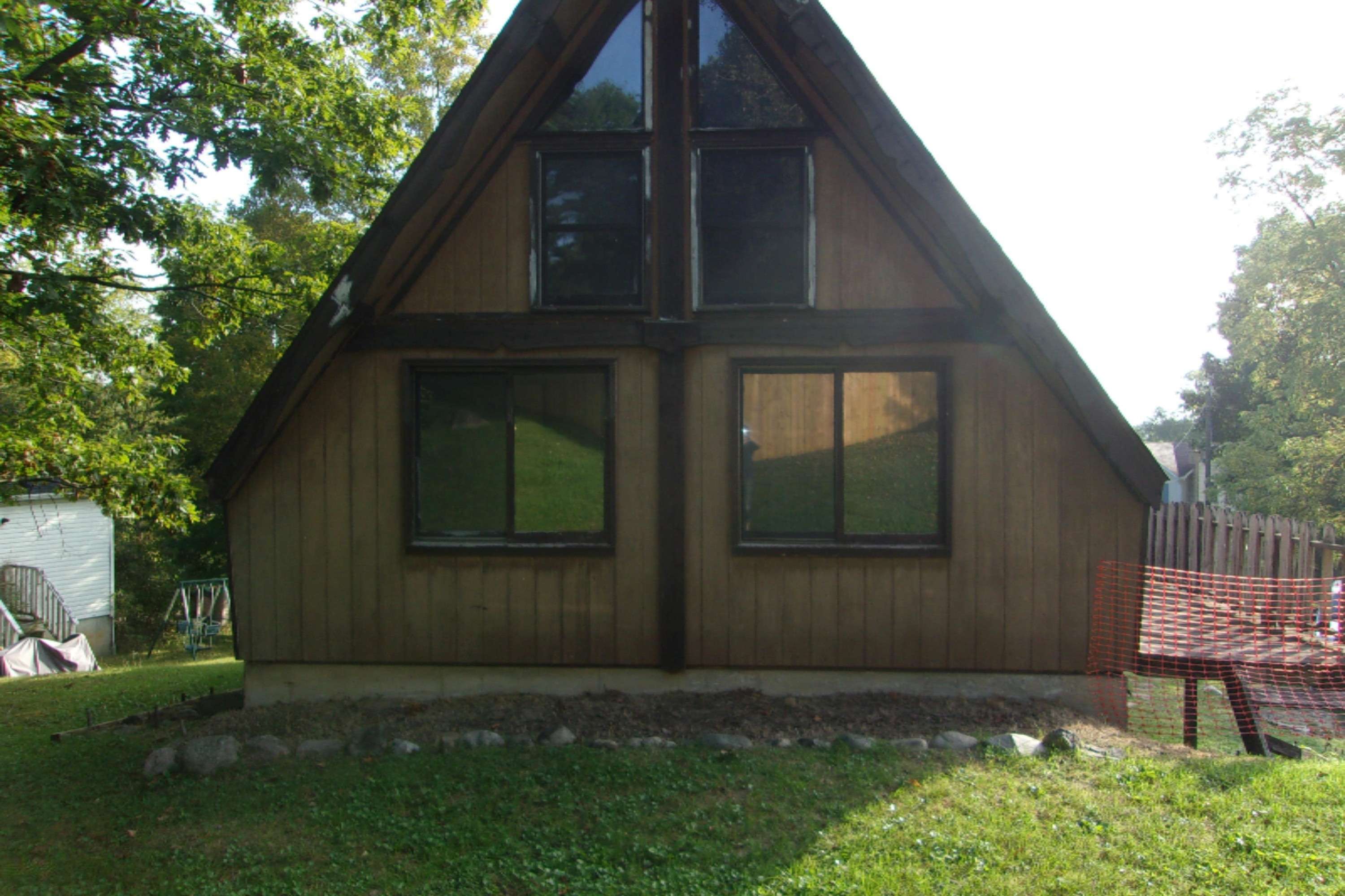 513 N Chestnut Street, Augusta, MI 49012