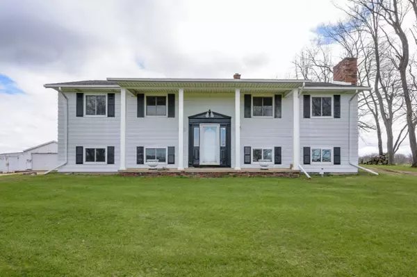 13265 Burroughs Road, Delton, MI 49046