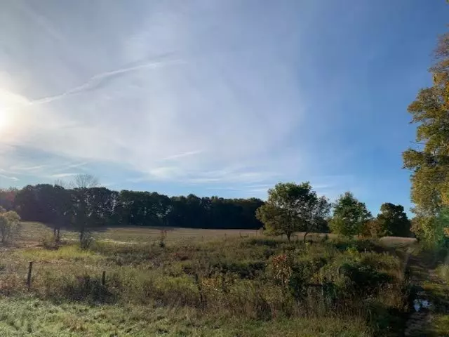 2104 21 Mile NE Road, Cedar Springs, MI 49319