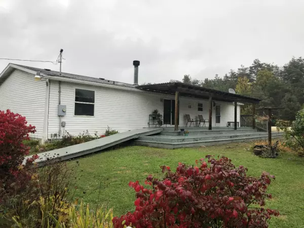 White Cloud, MI 49349,3812 E Cedar Tree Lane