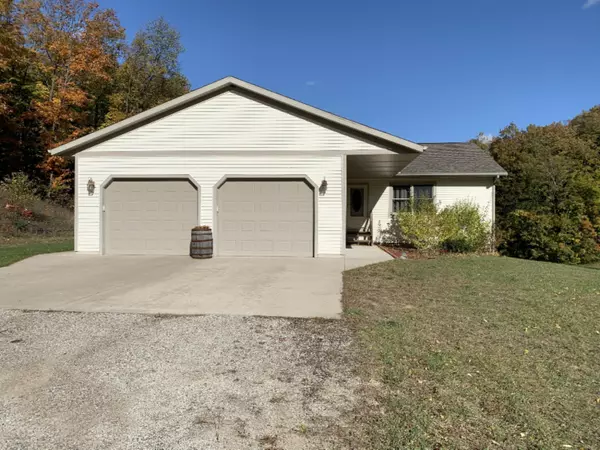 3110 W Hazel Road, Hart, MI 49420