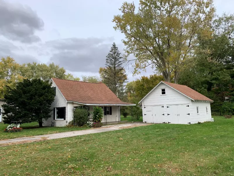 1027 Bailey Avenue, Niles, MI 49120